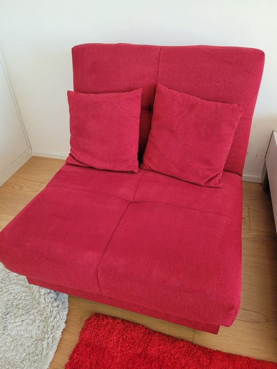 Schlafsessel Schlafsofa Sofabett Gästesofa rot mit 2 Kissen (Gebraucht) in Zürich für CHF 43 – nur Abholung auf Ricardo kaufen