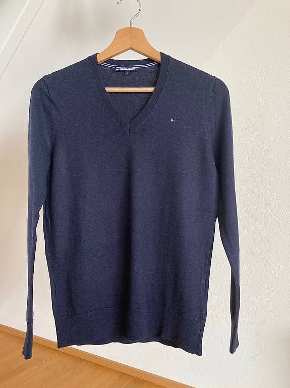 Pullover & Sweatshirts: Dünner Tommy Hilfiger Wollpullover schwarzblau Gr S NEU – Neu (gemäss Beschreibung) aus Zürich von hauszwoelf