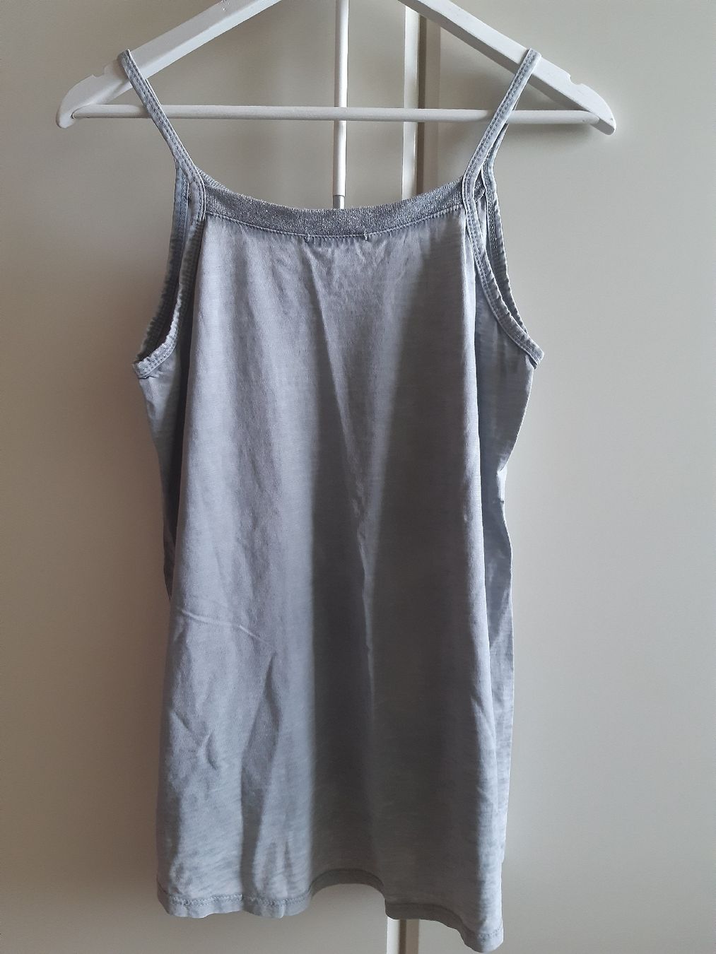 Top: COLETTE - Top sans manches gris S/M – Nuovo (secondo la descrizione) da Cressier - NE venduto da bloomydays 2