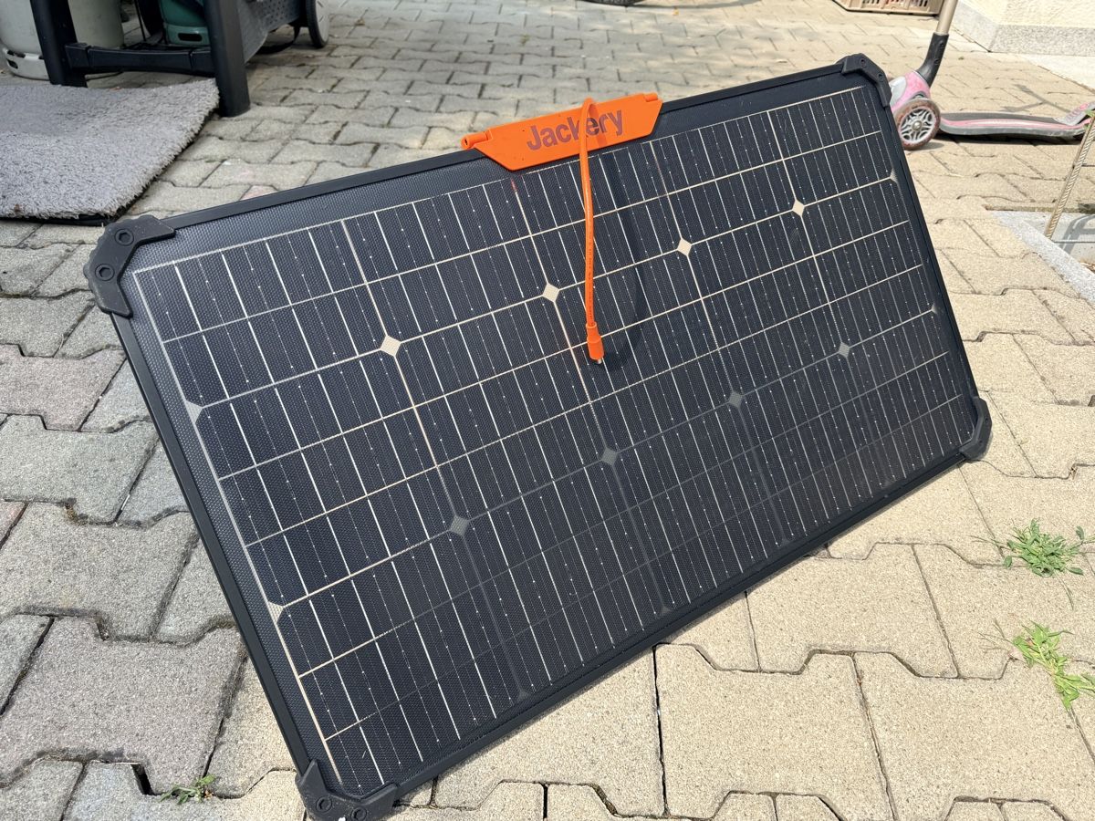 Jackery Solargeräte und Solarprodukte: Solarpanel Jackery SolarSaga 80 – Neu (gemäss Beschreibung) aus Buus von Knorrli85