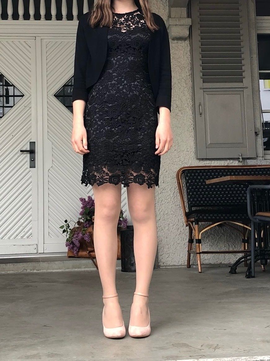 Kleider: Schwarzes kurzes Kleid – Gebraucht aus Thun von saeru28 2