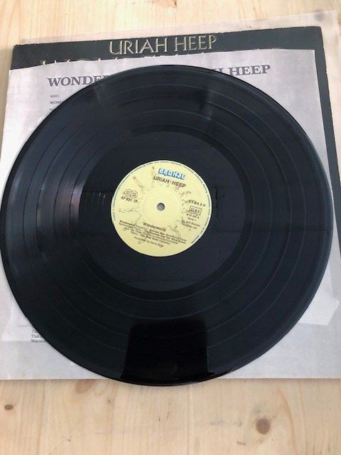 Dischi in vinile: Uriah Heep – Usato da Aarwangen venduto da Jukebox3 7