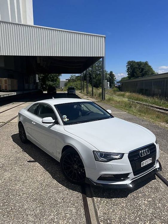 Schne Audi A5 20 Tfsi Ebenbildnull