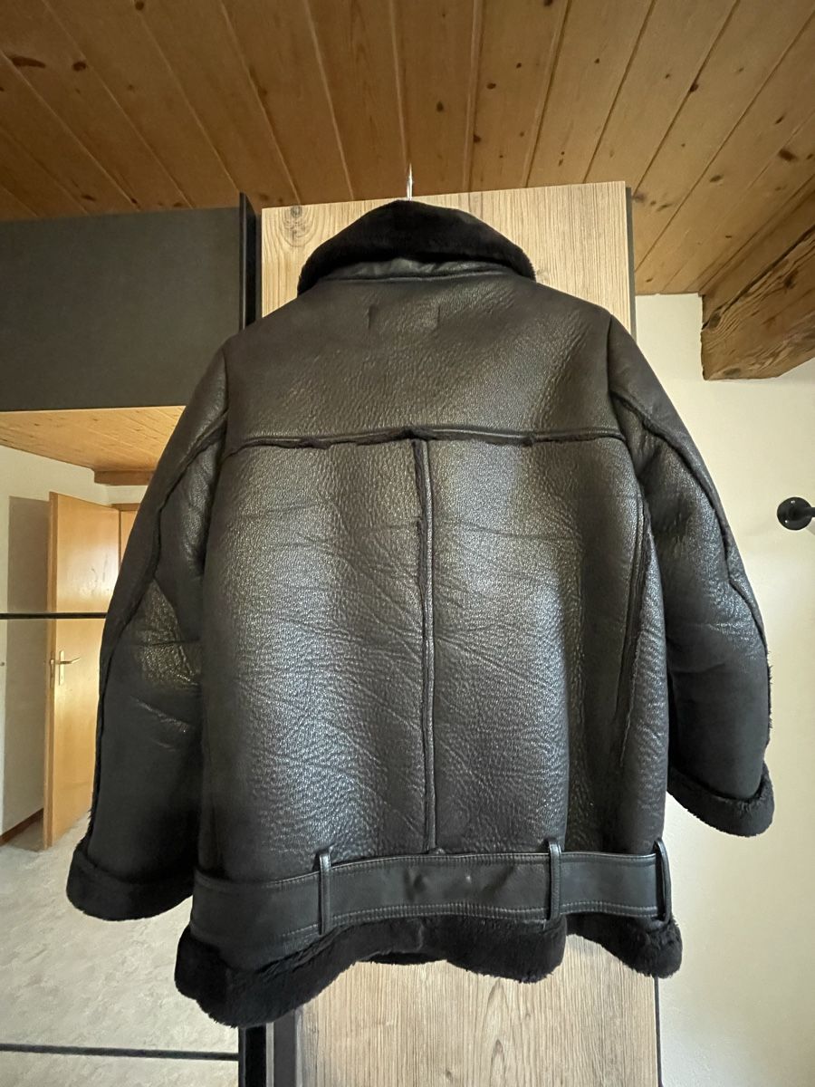Zara Giacche: Schwarze Zara Lederjacke, Grösse S – Usato da Niederhünigen venduto da sil_9qtc 2