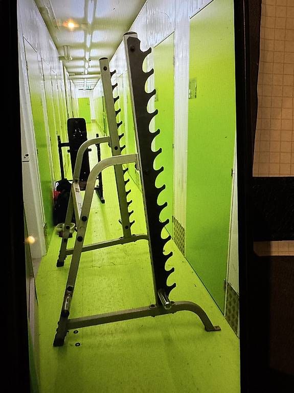 Autres accessoires: Stabiles Rack – D'occasion à Emmen par pat_z8dn 1