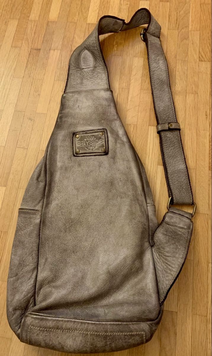 Rucksäcke: Echtleder Träger-Rucksack – Gebraucht aus Bassersdorf von Cincinnati 1