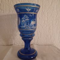 grosses antikes geritztes Glas oder Pokal