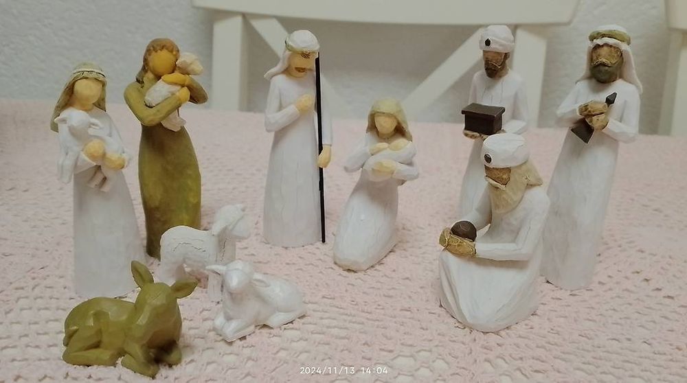 ERZU 10-teiliges Krippenfiguren-Set – Mini Weihnachtskrippe Aus Harz, Handbemalt, Religiöse Dekoration Für Zuhause, Weihnachtsbaum & Kaminsims
