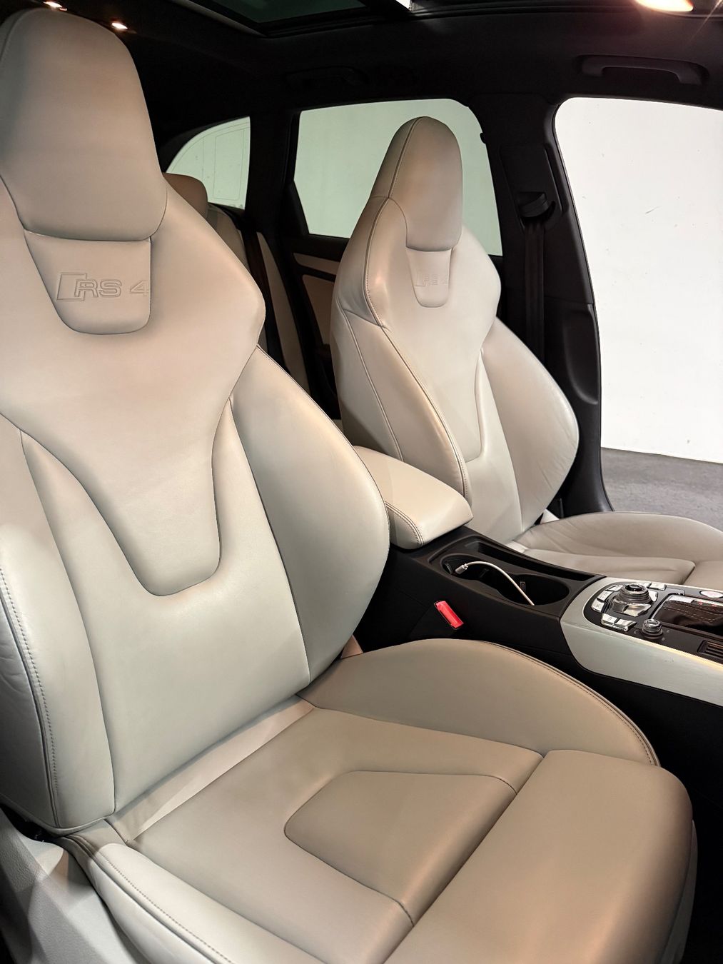 Audi Automobili: Audi RS4 4.2 V8 – Usato da Pregassona venduto da naz_9r98 4