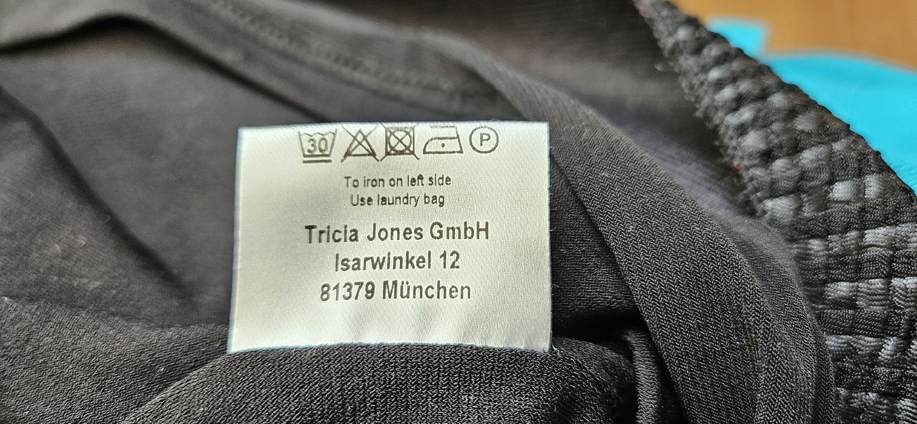 Vestiti: Elegantes Kleid mit Struktur Gr. 38 – Usato da Fällanden venduto da miriam_ski 2