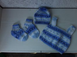 Baby: Kappe ,Socken Trägerpullover
