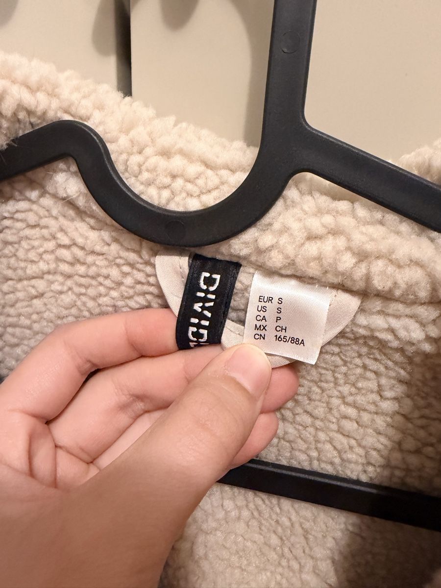 H&M Jacken: Brown winter Jacket – Size S – Gebraucht aus Regensdorf von Let-me-win-please 2