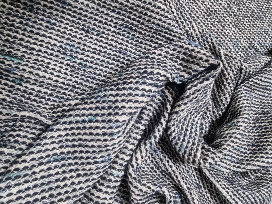 Tessuti: Strickstoff mit Glanzfaden – Nuovo e nell'imballaggio originale da geroldswil venduto da Gumball1 1