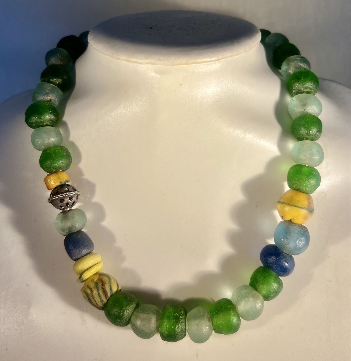 Catenine: Sublime Collier Perles Antiques d'Archéologie/Traite  – Usato da Genève venduto da DELIRBEADS 2