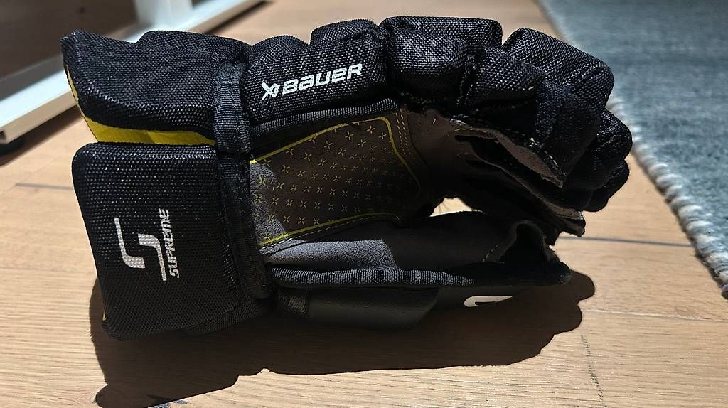 Bauer Guanti & manicotti: Eishockey - Handschuhe Bauer Supreme M3 Junior – Usato da Bottighofen venduto da andreamail 4