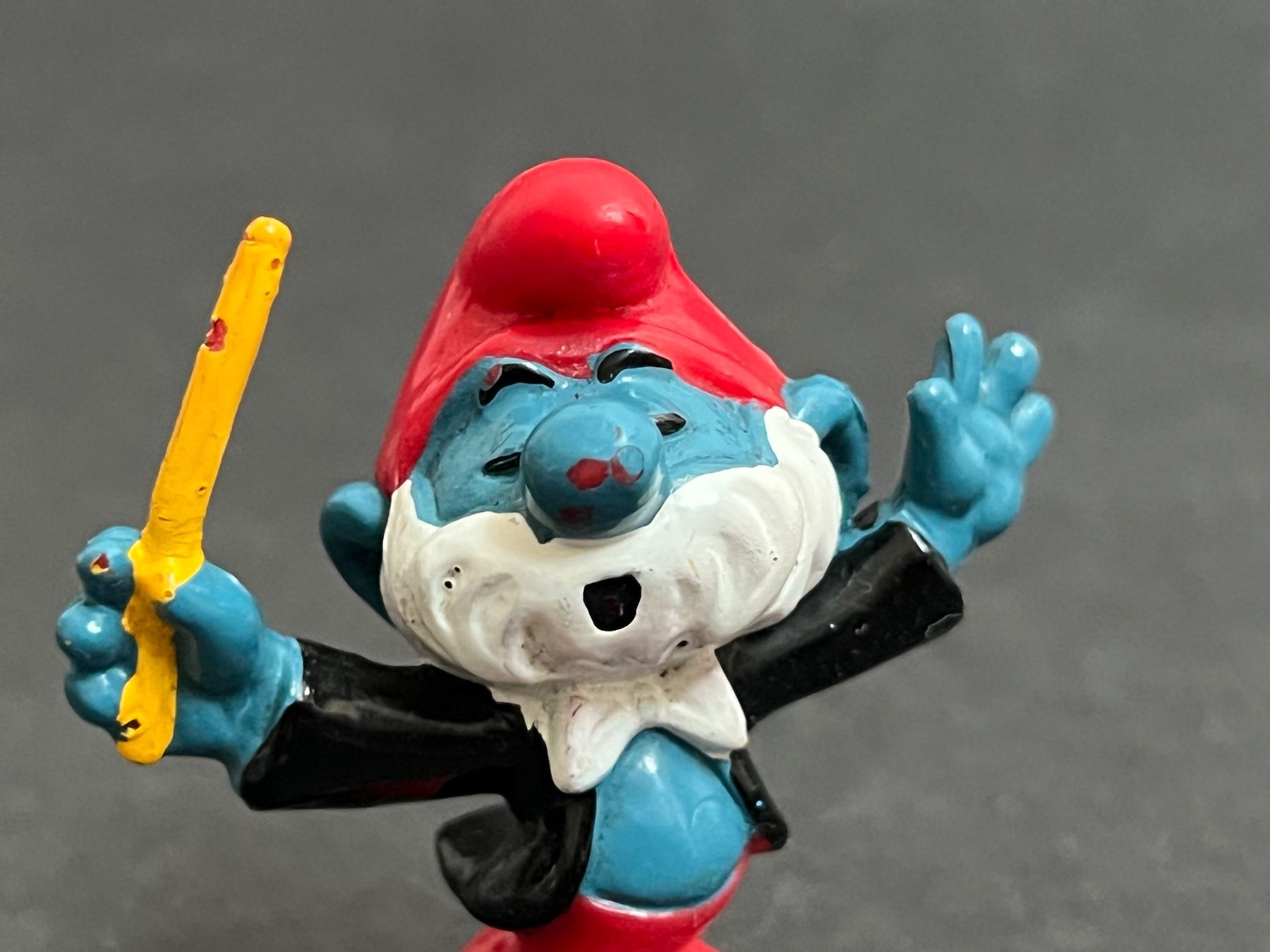 Schleich Statuette: 20092 DIRIGENT - SCHLEICH / SCHLUMPF / SCHLÜMPFE / SMURF – Usato da Ennetbaden venduto da mapa05 2