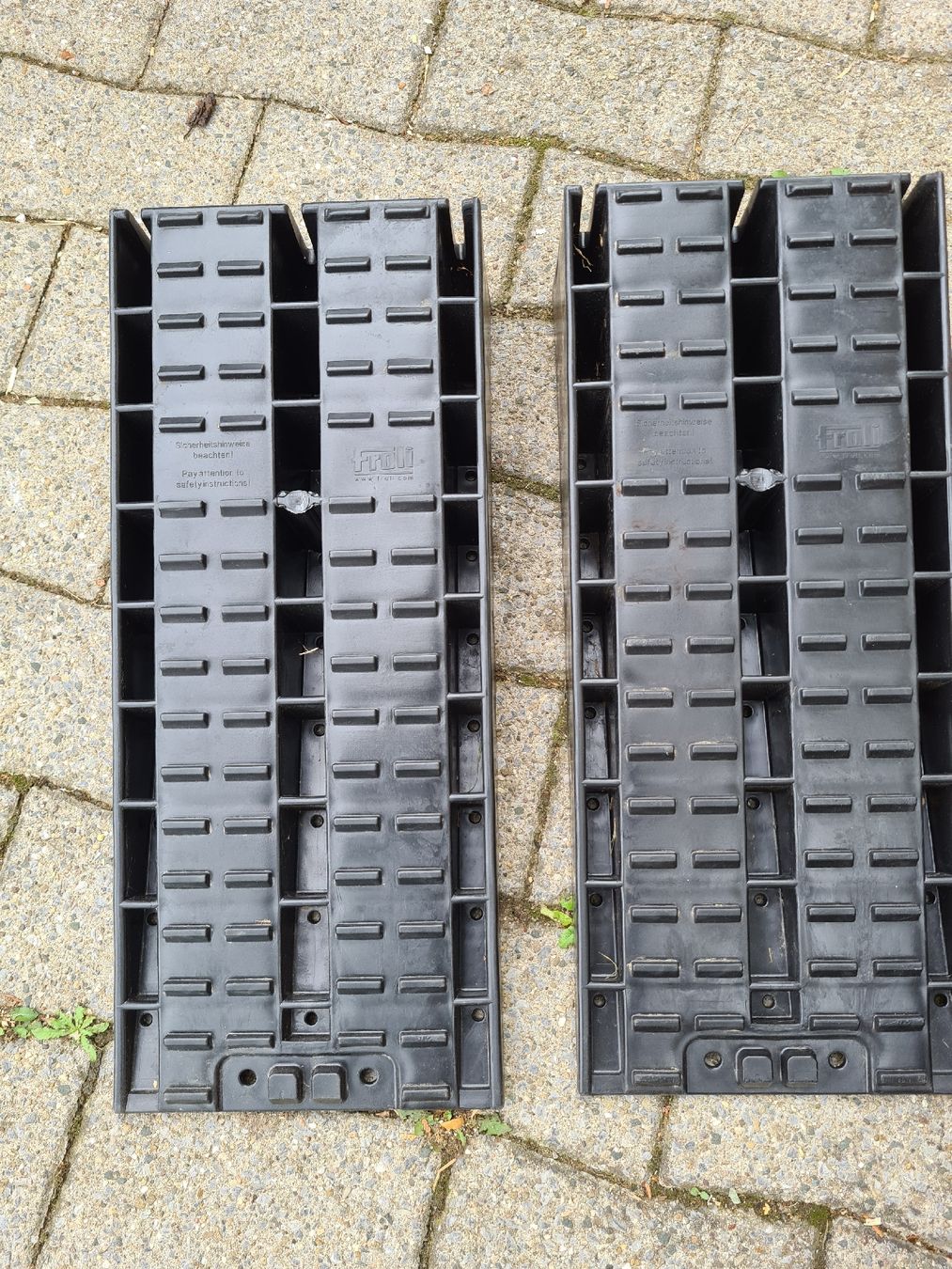 Rampe & Cunei: Auffahrtkeil – Usato da Waldkirch venduto da Hypertenuse 1