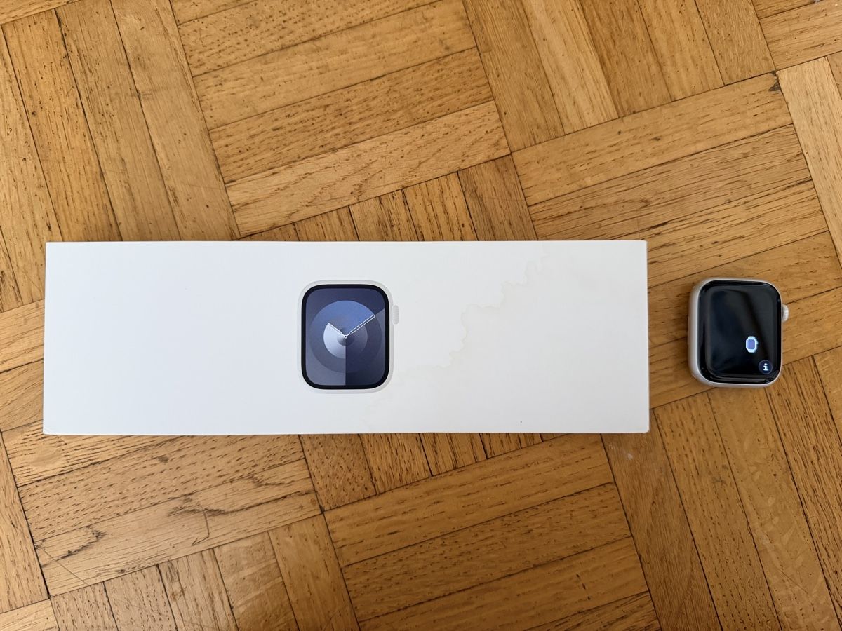 Apple Smartwatch: Apple Watch série 9 45 mm – D'occasion à Genève par max_7sf7