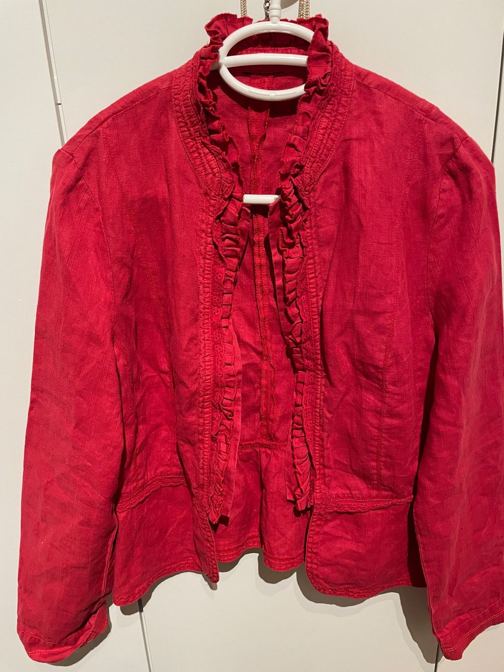 Giacche: Alles 10.-Leinen Jacke Blazer Himbeerfarbe gr 36 – Usato da Scherz venduto da Mandarine8