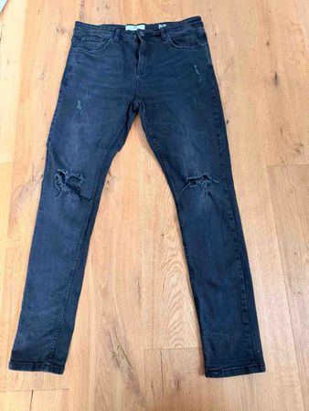 Herren Jeans schwarz Grösse 34/34 gebrauchter Zustand