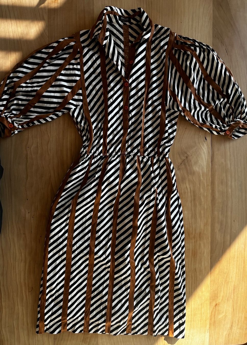 Akris Vestiti: Kleid AKRIS, VINTAGE, Streifenmuster – Usato da Horw venduto da Pem1278 2