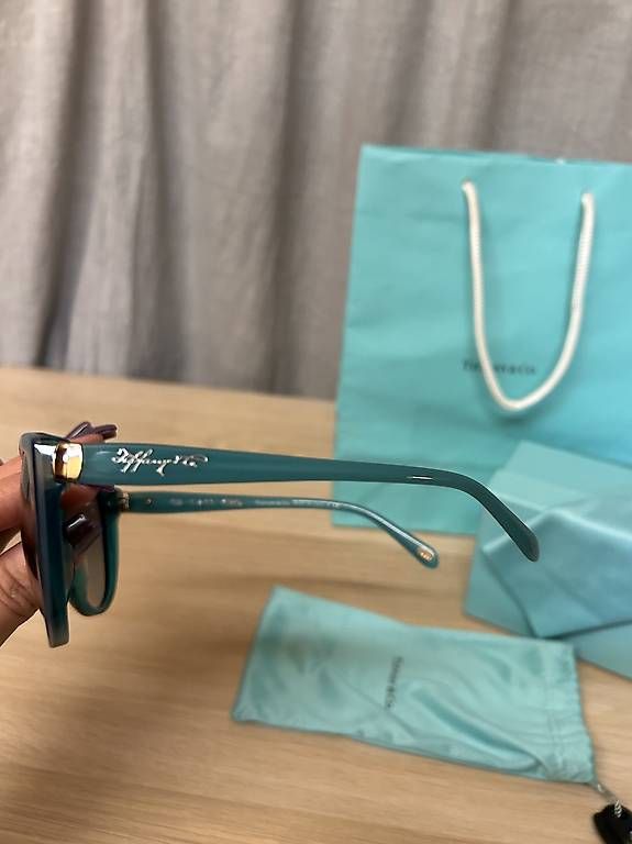 Brillen & Gläser: Lunettes soleil Tiffany – Gebraucht aus Curtilles von cat_vs66 2