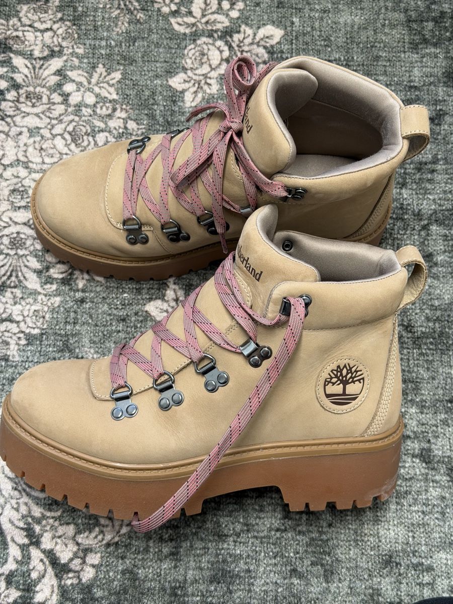 Timberland Scarpe da donna: Wmns Plattform Timbs  – Nuovo (secondo la descrizione) da Bachenbülach venduto da cec_8j5s 1