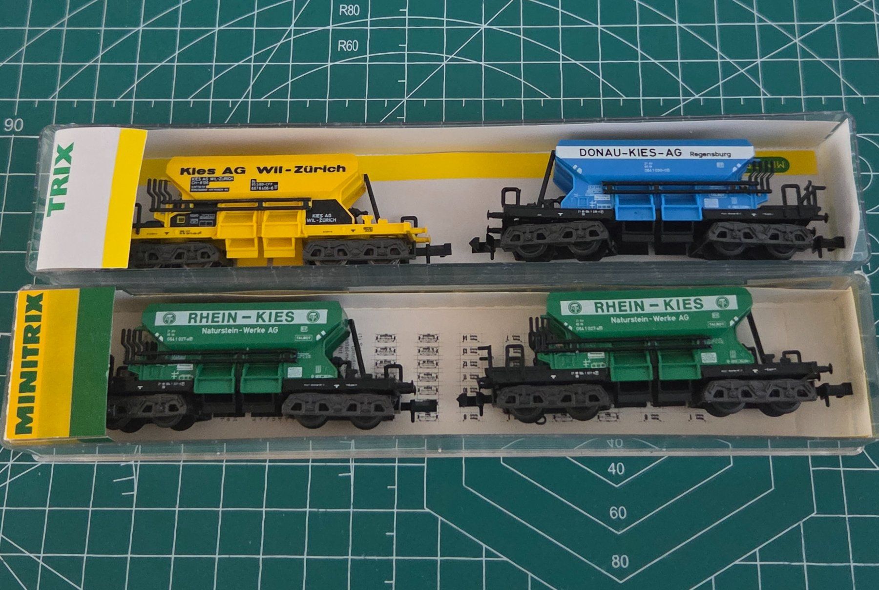 Trix Trains électriques: Minitrix- Kieswagons Spur N – D'occasion à Rorbas par susinchen 3