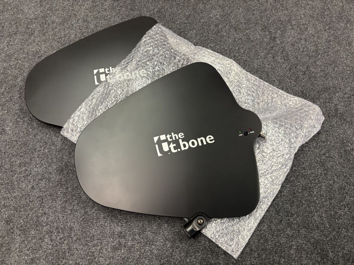 Musikinstrumente: In Ear System mit Antennencombiner – Gebraucht aus Altdorf UR von littlevillage 3