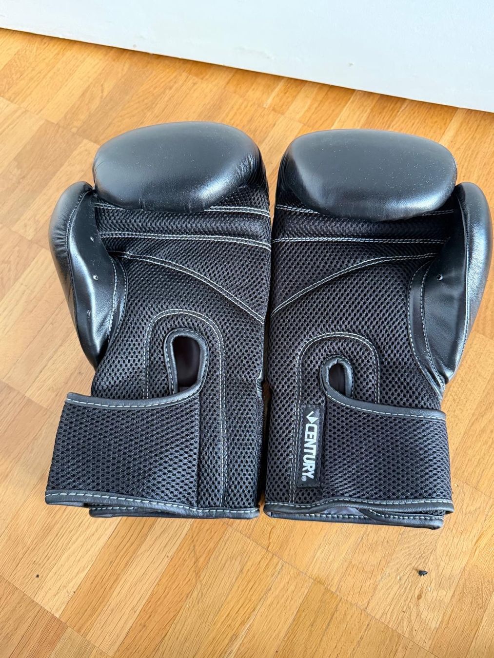 Altri accessori da uomo: Gut erhaltene Kickboxhandschuhe – Usato da Zürich venduto da sir_g6hp 3