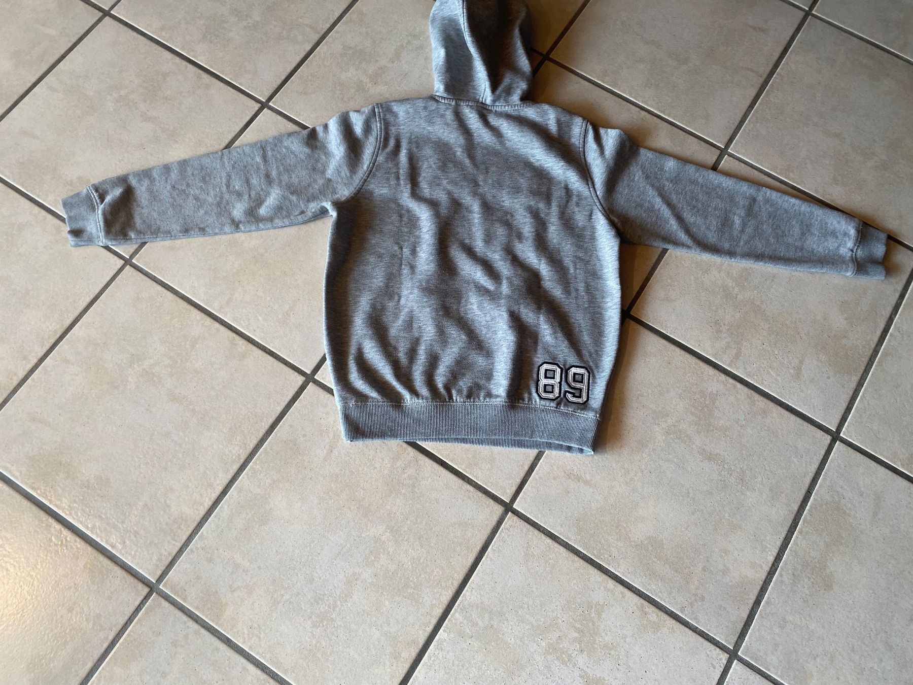 Maglioni & Felpe: Sweatshirt capuchon 152 JAKO gris – Usato da Orpund venduto da Mary8972 6