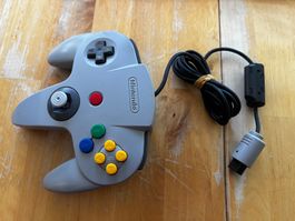 Original Nintendo 64 Controller in Grau (revidierter Analog-