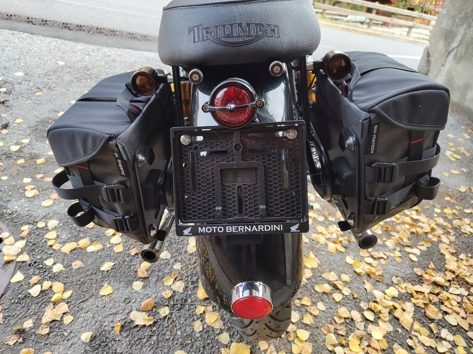 Triumph Strada: TRIUMPH Bonneville 800 – Usato da Haute-Nendaz venduto da vin_fm7p 8