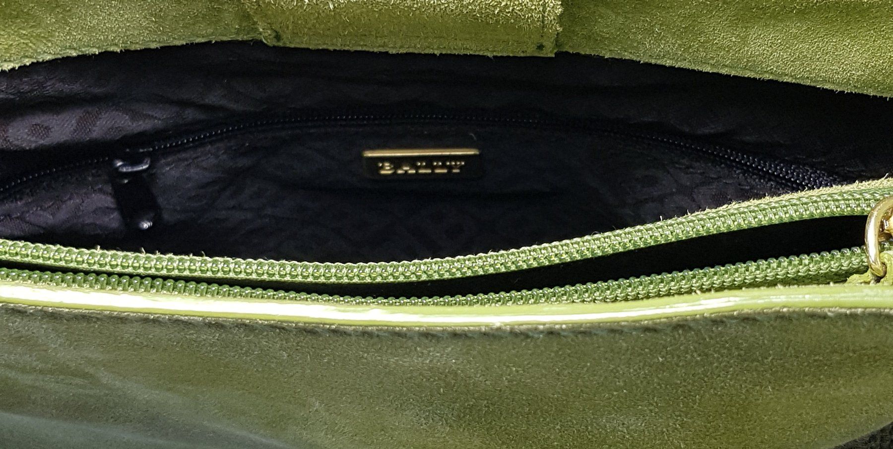 Bally Altro in  Abbigliamento & Accessori: BALLY  Umhänge-/ Schultertasche,  Top Zustand – Nuovo (secondo la descrizione) da Abtwil  SG venduto da Relluem1 6