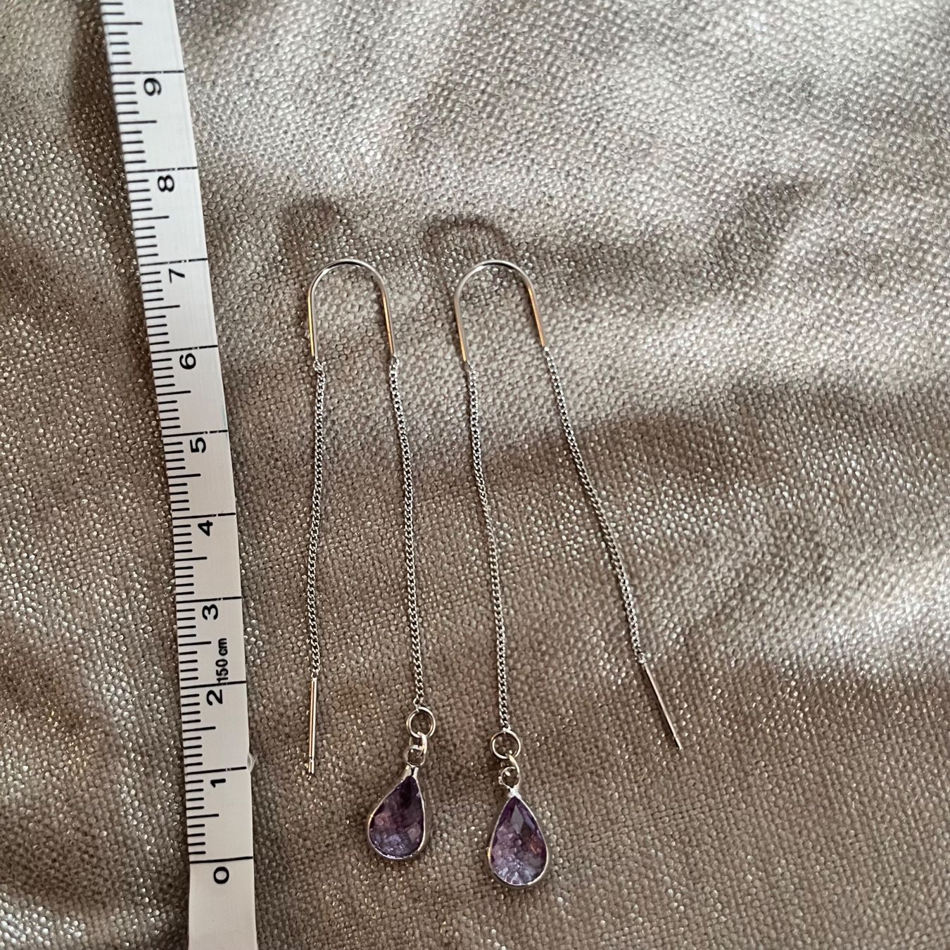 Orecchini pendenti & Orecchini a lobo: Boucles longues argent cabochon en verre améthyste – Nuovo e nell'imballaggio originale da Genève venduto da ct_fqr8 1