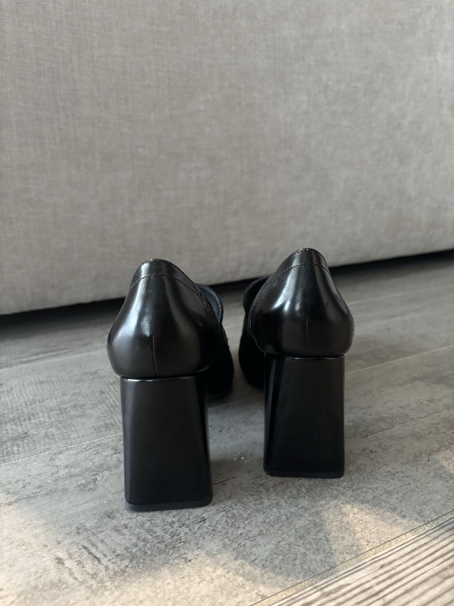 Geox Scarpe da donna: Escarpins Geox noirs en daim, taille 40 – Nuovo (secondo la descrizione) da Savièse venduto da aly_zc2h 2