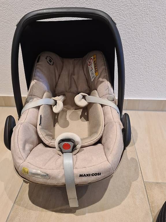 Maxi-Cosi Seggiolini per auto: Maxi Cosi Babyschale – Usato da Ostermundigen venduto da Sae_jr78 1