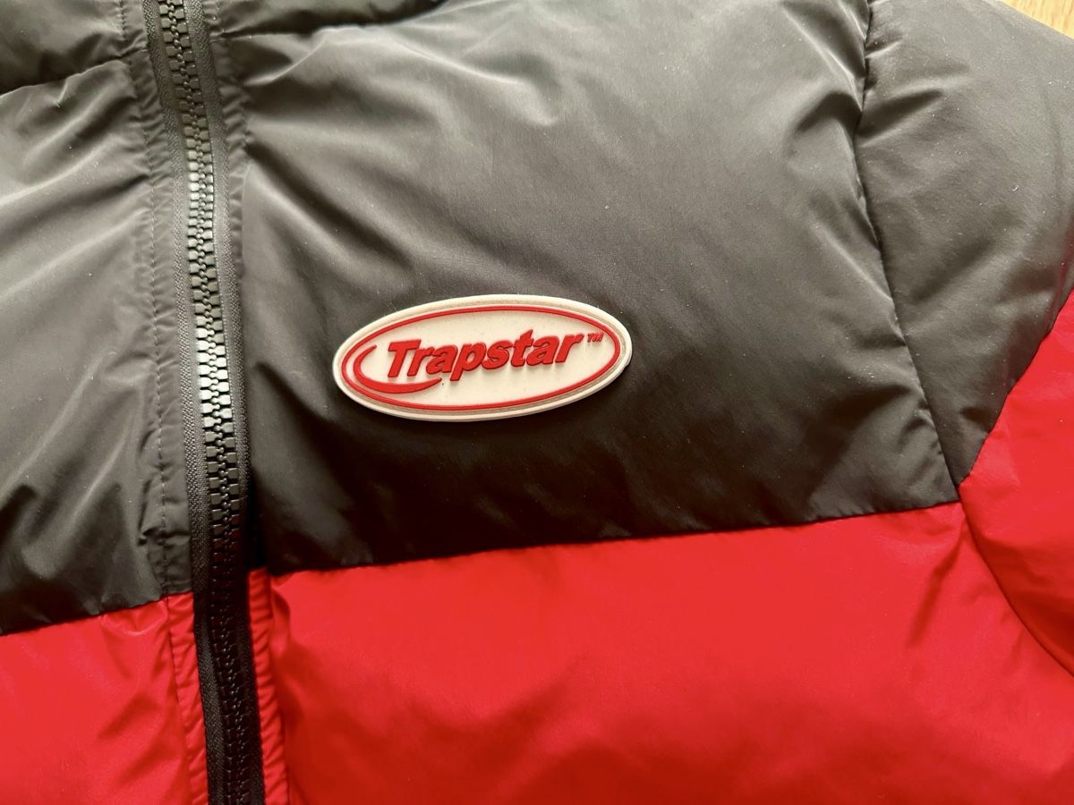 Trapstar Giacche: Trapstar Daunenjacke Winterjacke Gr. M – Usato da Fahrwangen venduto da Racardo10 3
