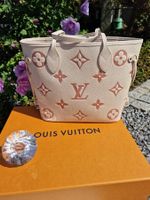 Louis Vuitton Handy Tasche in 1190 KG Oberdöbling für 140,00 € zum Verkauf