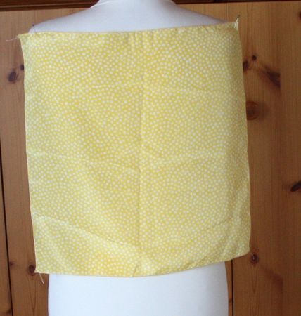 kleines Foulard Schal gelb 44x44cm
