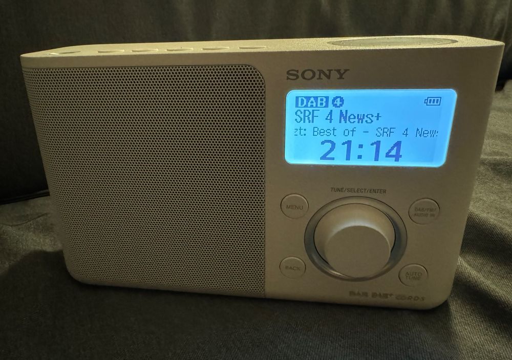 Digitalradio SONY DAB+ Radio XDR S61D | Kaufen auf Ricardo