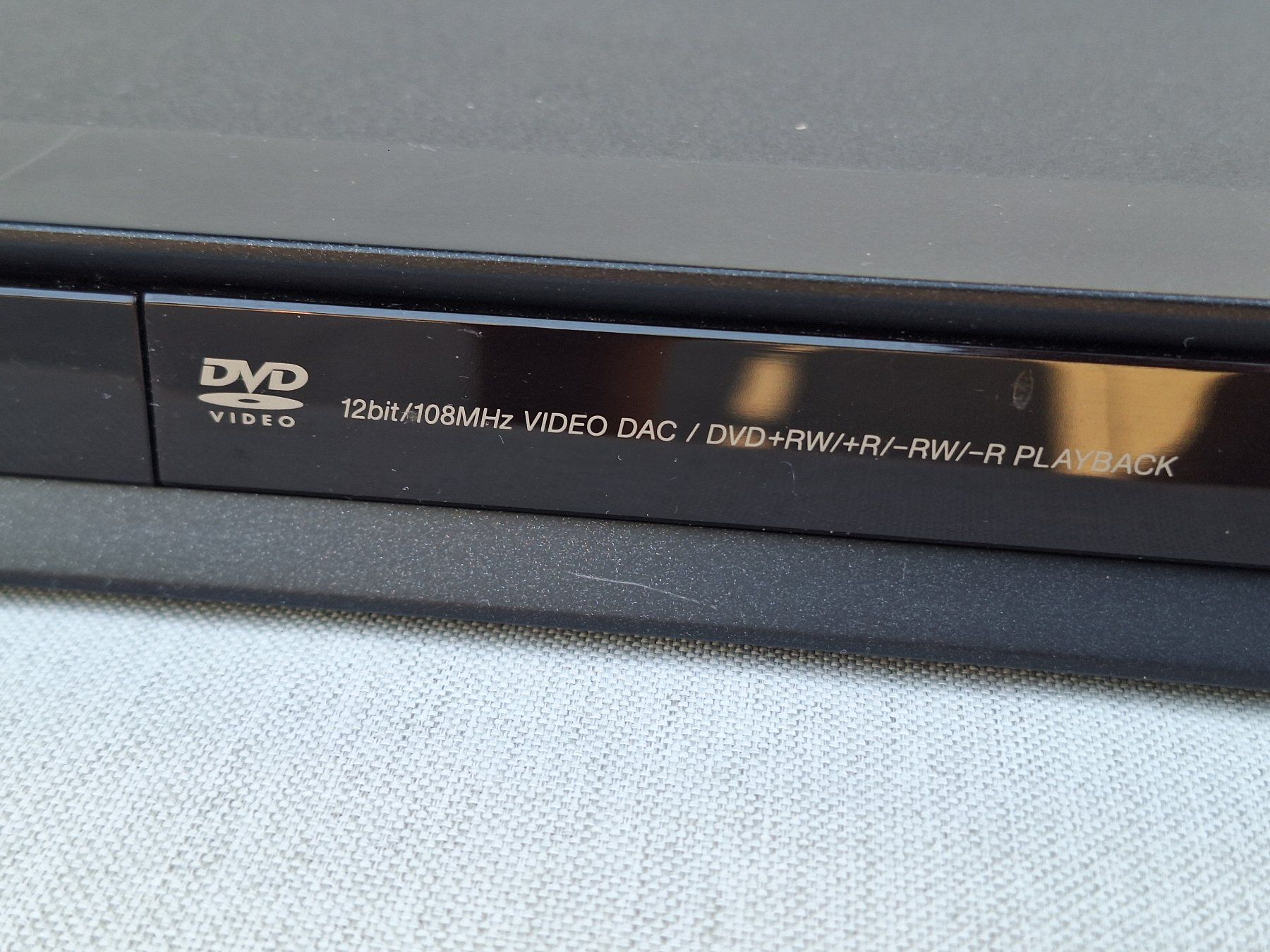 Sony Lettore multimediale & Streamer: Sony DVD,CD/Videoplayer NS38/BR – Usato da Schalunen venduto da Pierinoll 1
