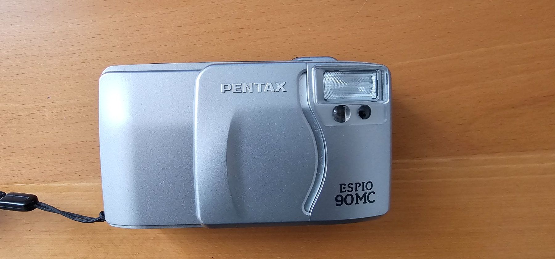 Pentax Fotocamera: Pentax Espio 90MC Kompaktkamera Analogkamera 35mm silber – Usato da Fislisbach venduto da Dakar0 2