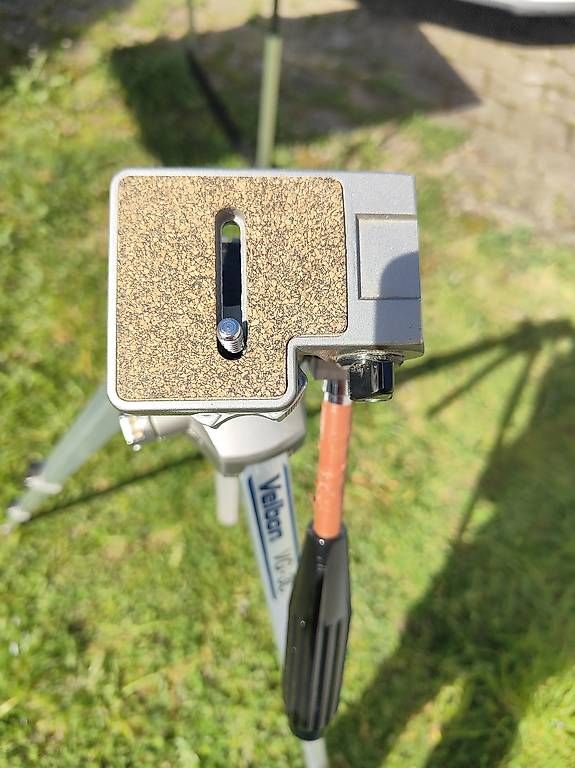Treppiedi & Teste: Velbon Stativ Neuwertig  – Usato da Neukirch / Egnach venduto da ros_vht6 1