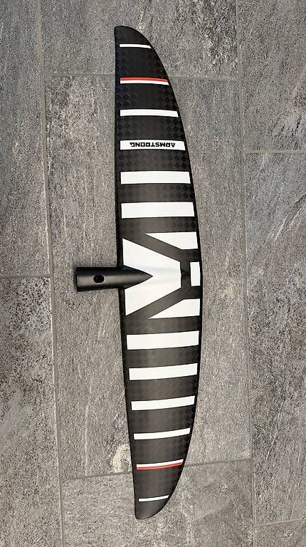 Tavole da surf e di nuoto: Armstrong MA 800cm2 Front Wing – Usato da Einsiedeln venduto da mikegraetzer 1