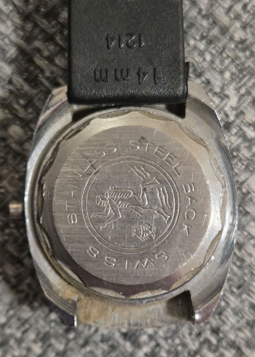 Montres: Montre de plongée JGEF – Défectueux à Genève par BKYB 2