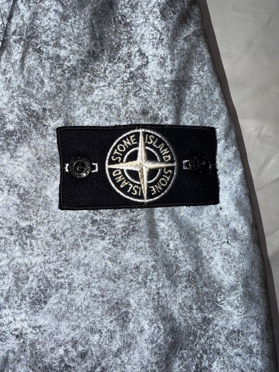 Stone Island Giacche: Stone Island Reflective  – Usato da Pfäffikon ZH venduto da Nataliia. 2