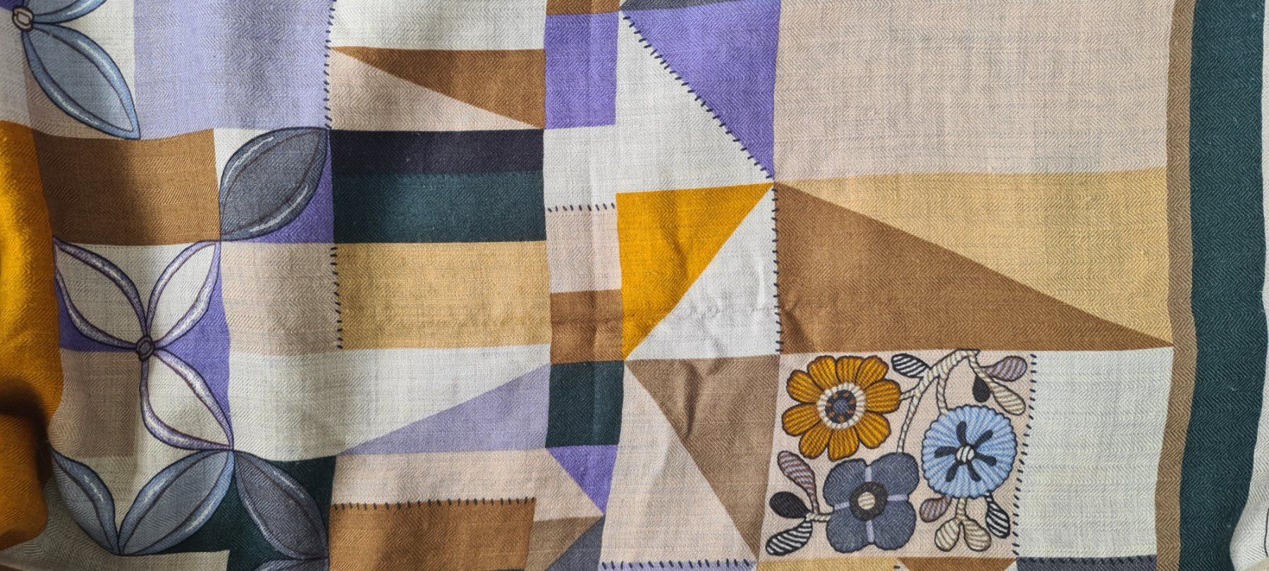 Hermès Foulard & Sciarpe: Hermès Kaschmir/Seide Tuch – Usato da Ostermundigen venduto da louisetcoco13 6