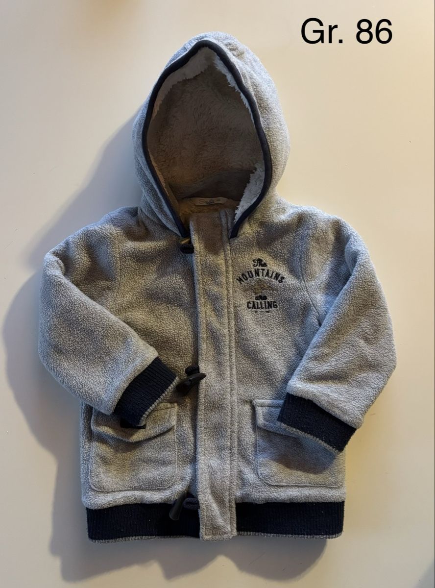 Lotti & Set di vestiti: Pullover Set zu verkaufen – Usato da Urdorf venduto da Jessebel 2