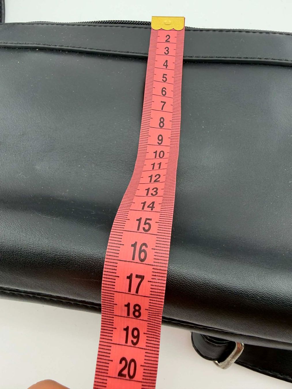 Borse da donna: Handtasche  📌 – Usato da Riehen venduto da edu_92w7 2